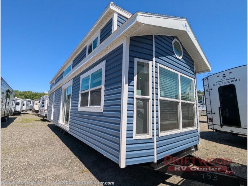 New 2027 RC Industries Canterbury Parkvue P38-CKTL available in Clermont, New Jersey