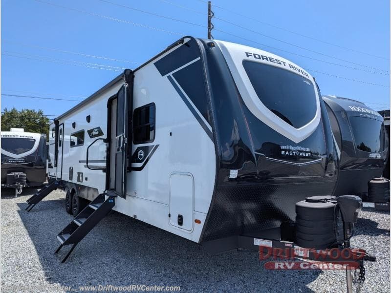 New 2027 East to West Alta 3150KBH available in Clermont, New Jersey