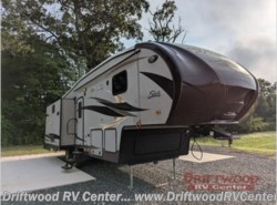 Used 2014 Shasta Phoenix 32RE available in Clermont, New Jersey
