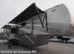  New 2022 DRV Mobile Suites 44 Houston available in Muskegon, Michigan