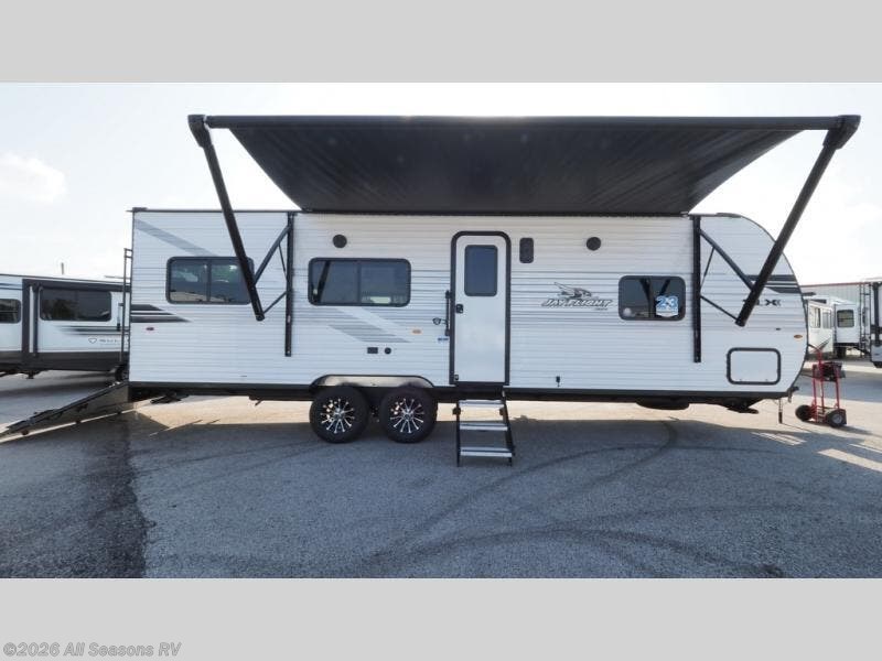 New 2026 Jayco Jay Flight SLX 265TH available in Muskegon, Michigan