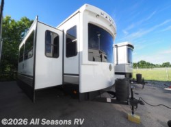 New 2026 CrossRoads Hampton HP372FDB available in Muskegon, Michigan