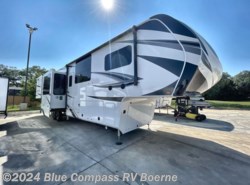 New 2025 Grand Design Solitude 390RK available in Boerne, Texas