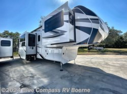 New 2025 Grand Design Solitude 380FL available in Boerne, Texas