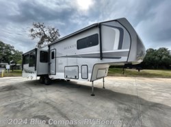 New 2025 Alliance RV Avenue 32RLS available in Boerne, Texas