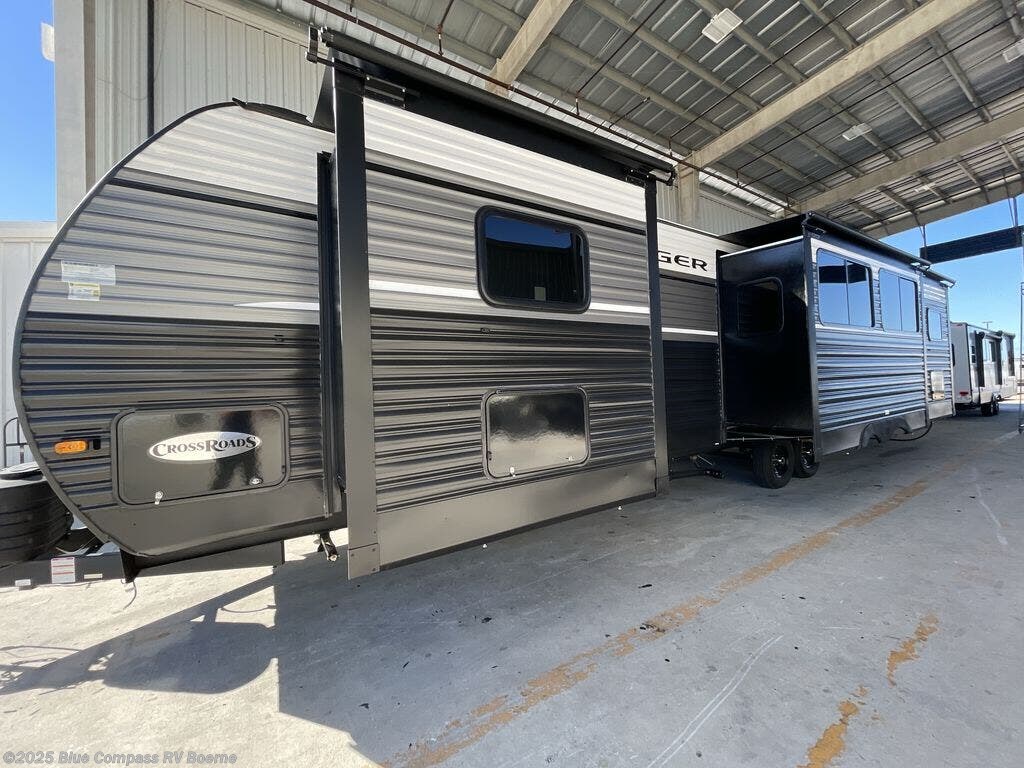 New 2026 CrossRoads Zinger 390DB available in Boerne, Texas