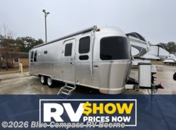 Used 2019 Airstream Flying Cloud 26RB Twin available in Boerne, Texas