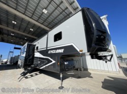 New 2027 Heartland Cyclone 3914 available in Boerne, Texas