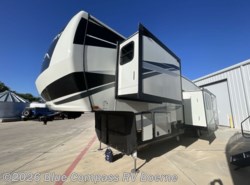 Used 2022 Heartland Big Country 3851MO available in Boerne, Texas