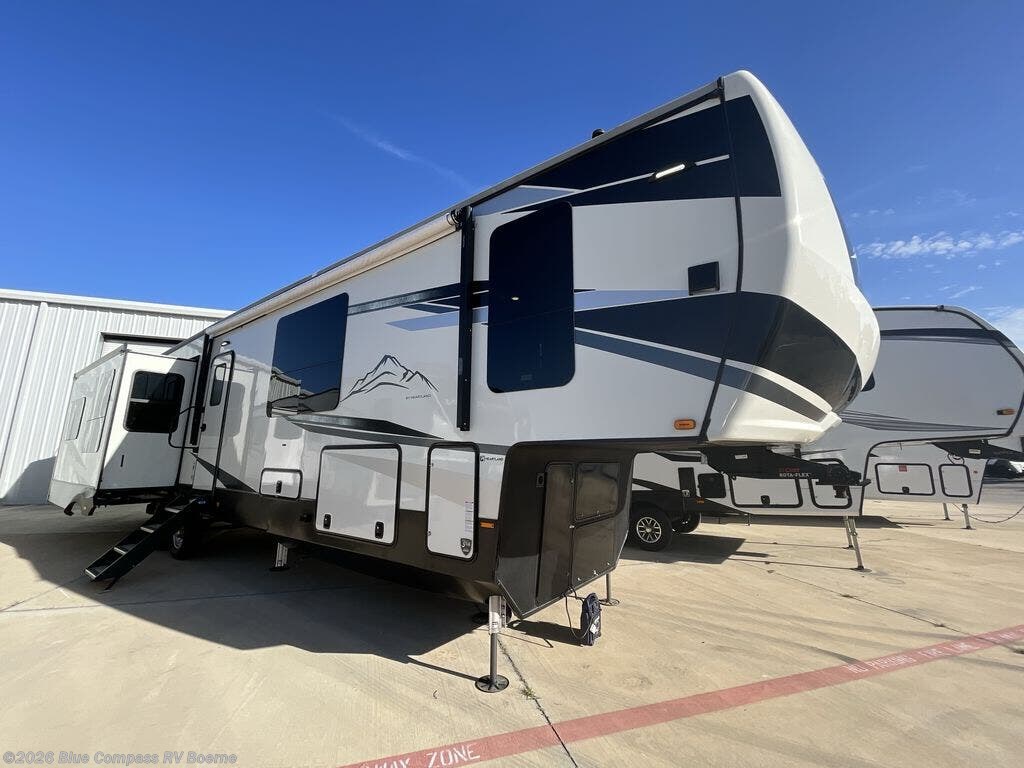 Used 2022 Heartland Big Country 3851MO available in Boerne, Texas