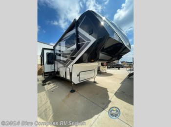 Used 2022 Grand Design Momentum 397THS available in Seguin, Texas