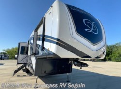 New 2024 DRV Mobile Suites 39 DBRS3 available in Seguin, Texas