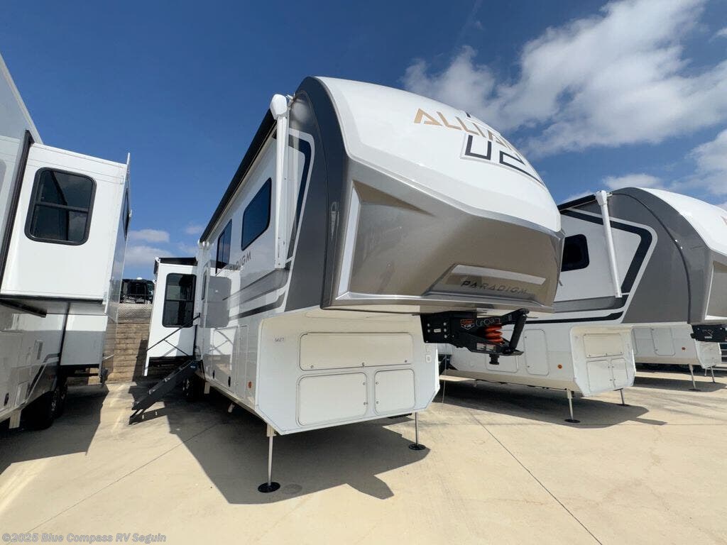 New 2025 Alliance RV Paradigm 375RD available in Seguin, Texas