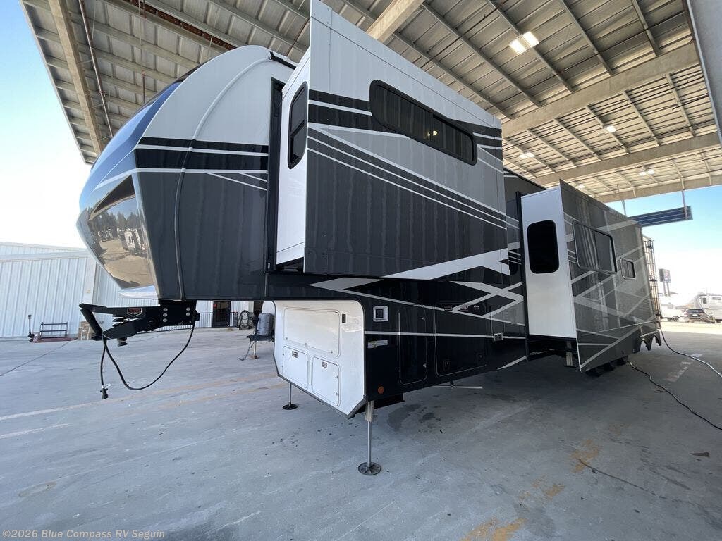 New 2026 Alliance RV Valor 41V13 available in Seguin, Texas