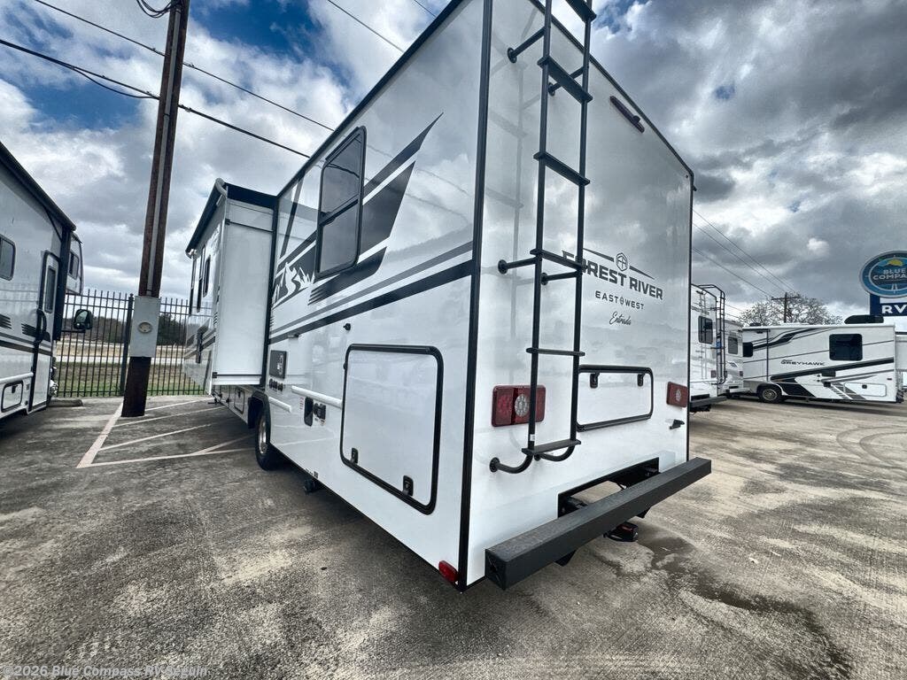 New 2026 East to West Entrada 2800S available in Seguin, Texas
