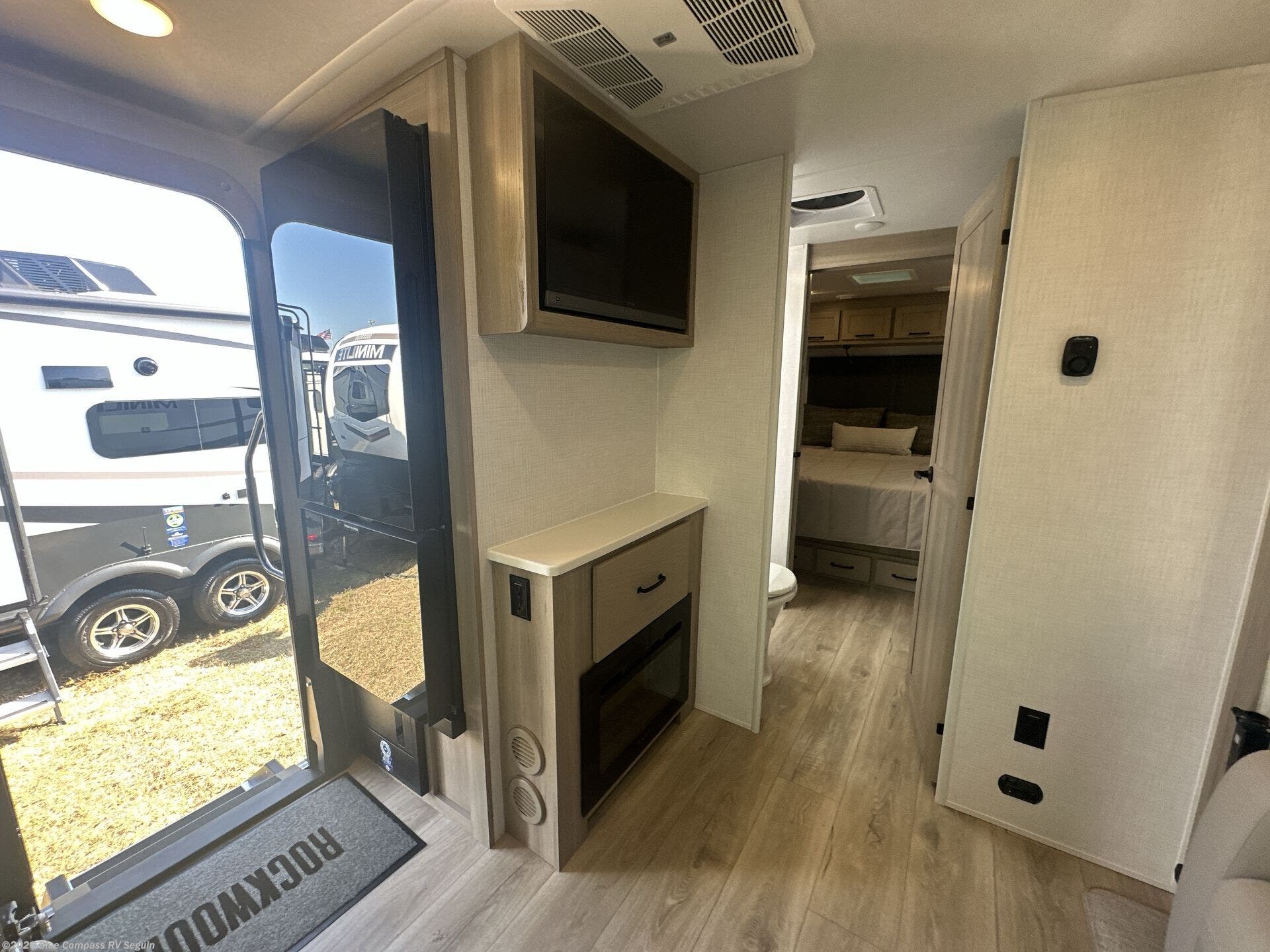 New 2026 Forest River Rockwood Mini Lite 2506FK available in Seguin, Texas