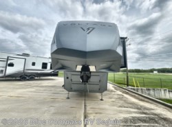 New 2026 Dutchmen Voltage V-Series 3850 available in Seguin, Texas