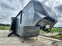 New 2026 Dutchmen Voltage V-Series 3850 available in Seguin, Texas