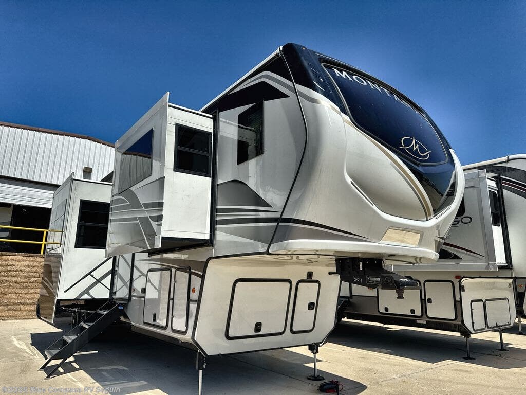 Used 2025 Keystone Montana 3941FO available in Seguin, Texas