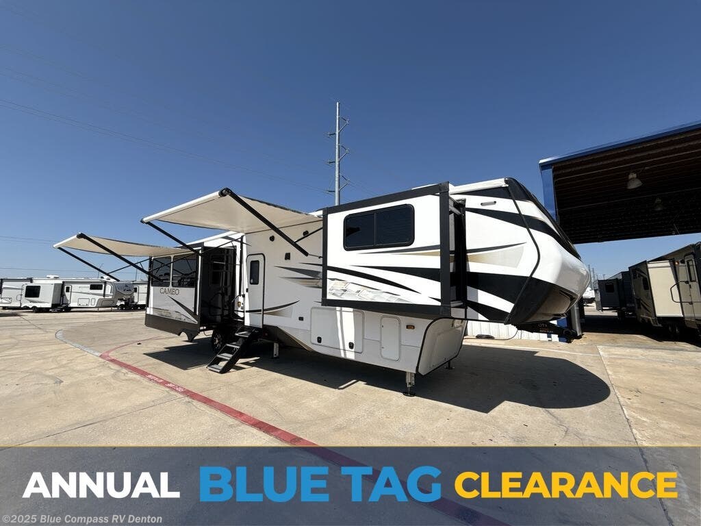 Used 2023 CrossRoads Cameo CE3701RL available in Denton, Texas