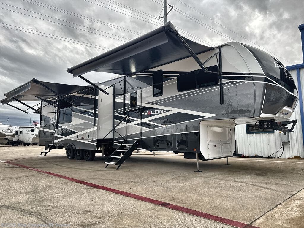 New 2026 Alliance RV Valor 41V13 available in Denton, Texas
