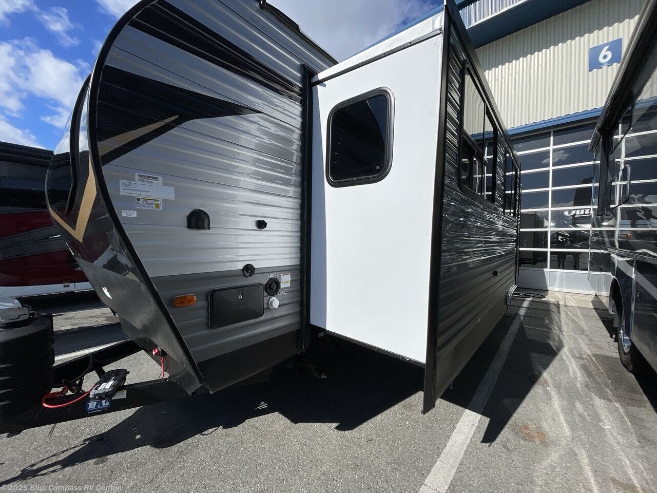 New 2026 Forest River Aurora 26FKDS available in Denton, Texas