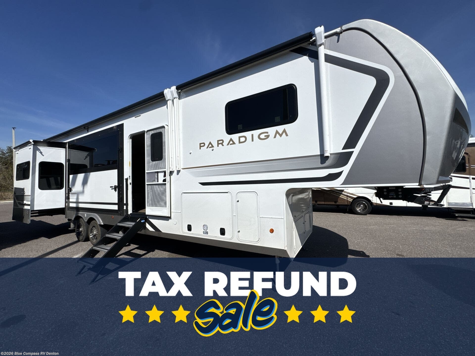 New 2026 Alliance RV Paradigm 388SP available in Denton, Texas