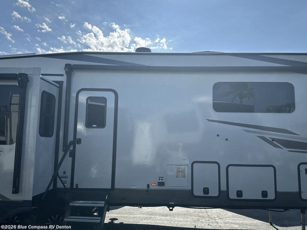 New 2026 Forest River Flagstaff Classic 401CFB available in Denton, Texas