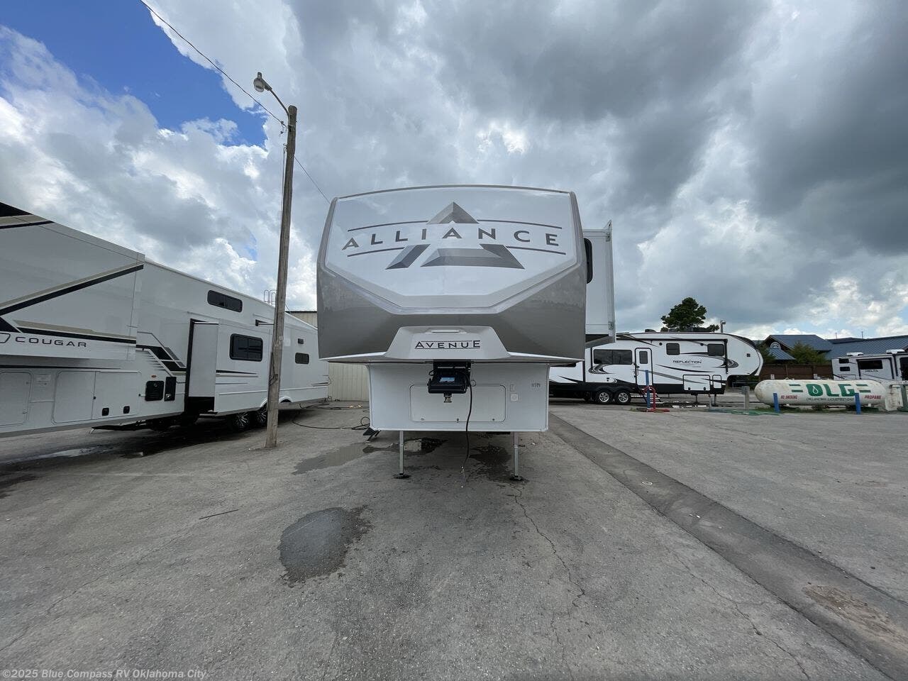 New 2026 Alliance RV Avenue 38DBL available in Norman, Oklahoma