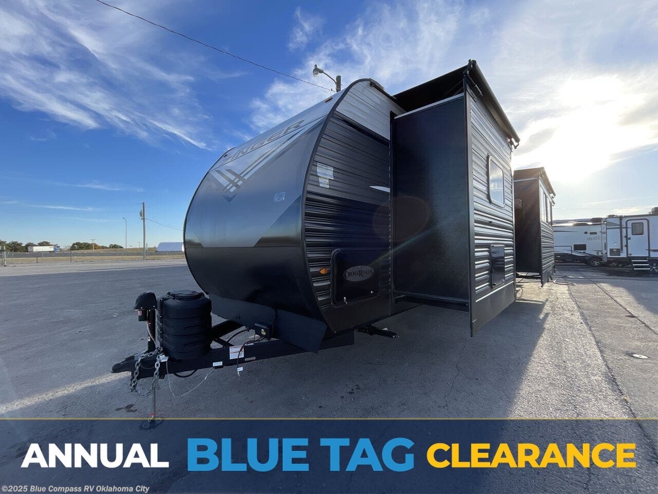 New 2026 CrossRoads Zinger 390DB available in Norman, Oklahoma