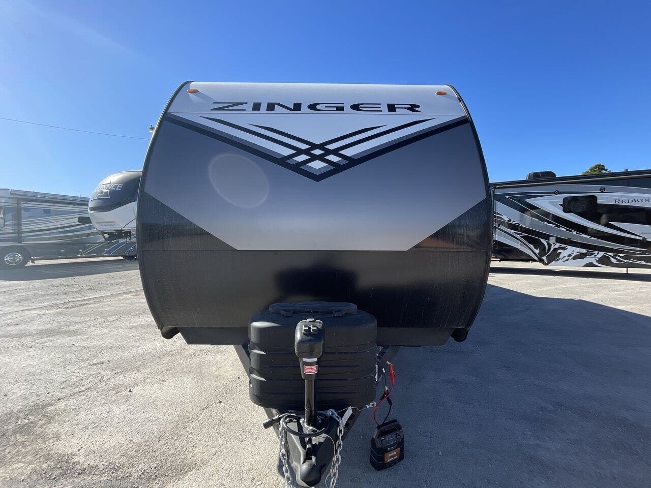 New 2026 CrossRoads Zinger Lite 290QB available in Norman, Oklahoma