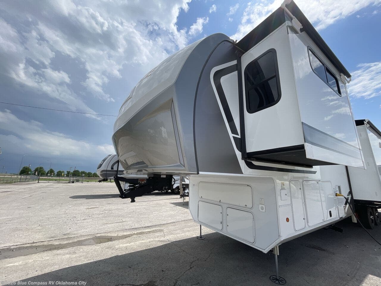 New 2026 Alliance RV Paradigm 388SP available in Norman, Oklahoma