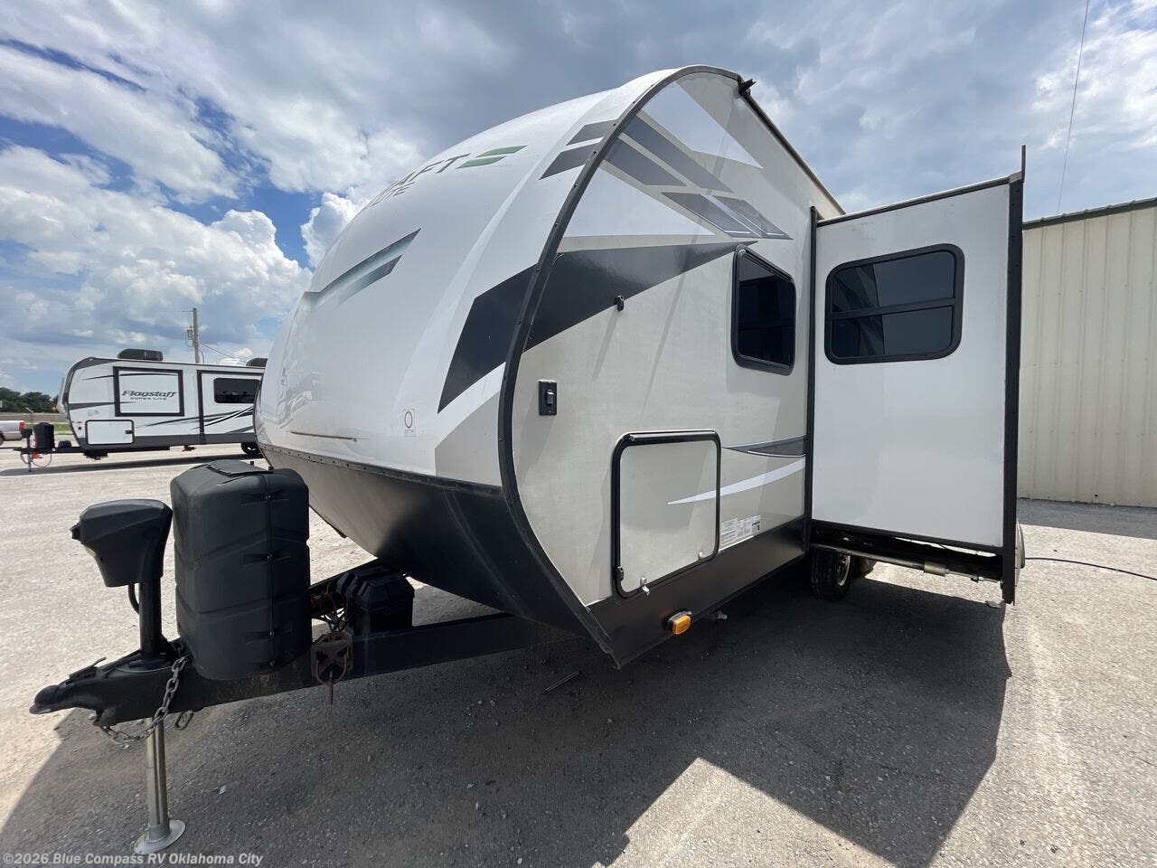 Used 2022 Starcraft Super Lite 212FB available in Norman, Oklahoma