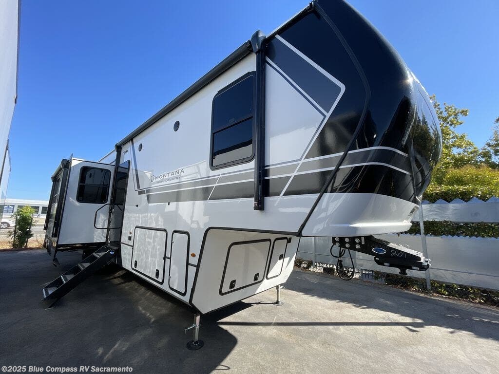 New 2026 Keystone Montana High Country 381TB available in Rancho Cordova, California