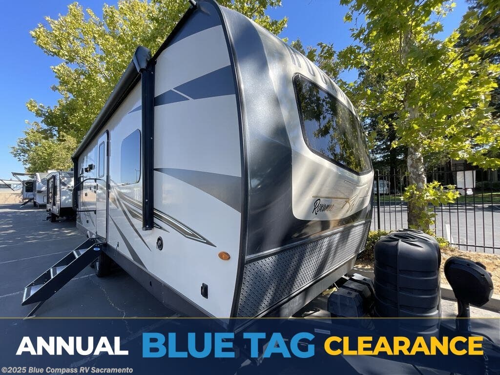 Used 2022 Forest River Rockwood Ultra Lite 2613BS available in Rancho Cordova, California