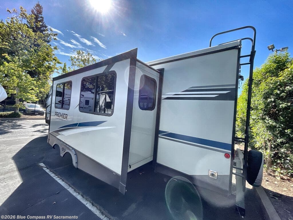 Used 2021 Keystone Premier Ultra Lite 29RKPR available in Rancho Cordova, California