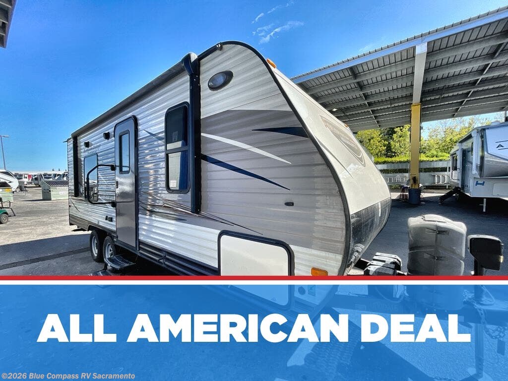 Used 2017 Starcraft Autumn Ridge 235FB available in Rancho Cordova, California
