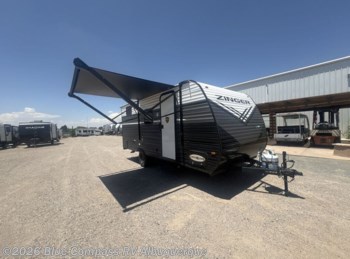 New 2026 CrossRoads Zinger Lite 18QB available in Albuquerque, New Mexico
