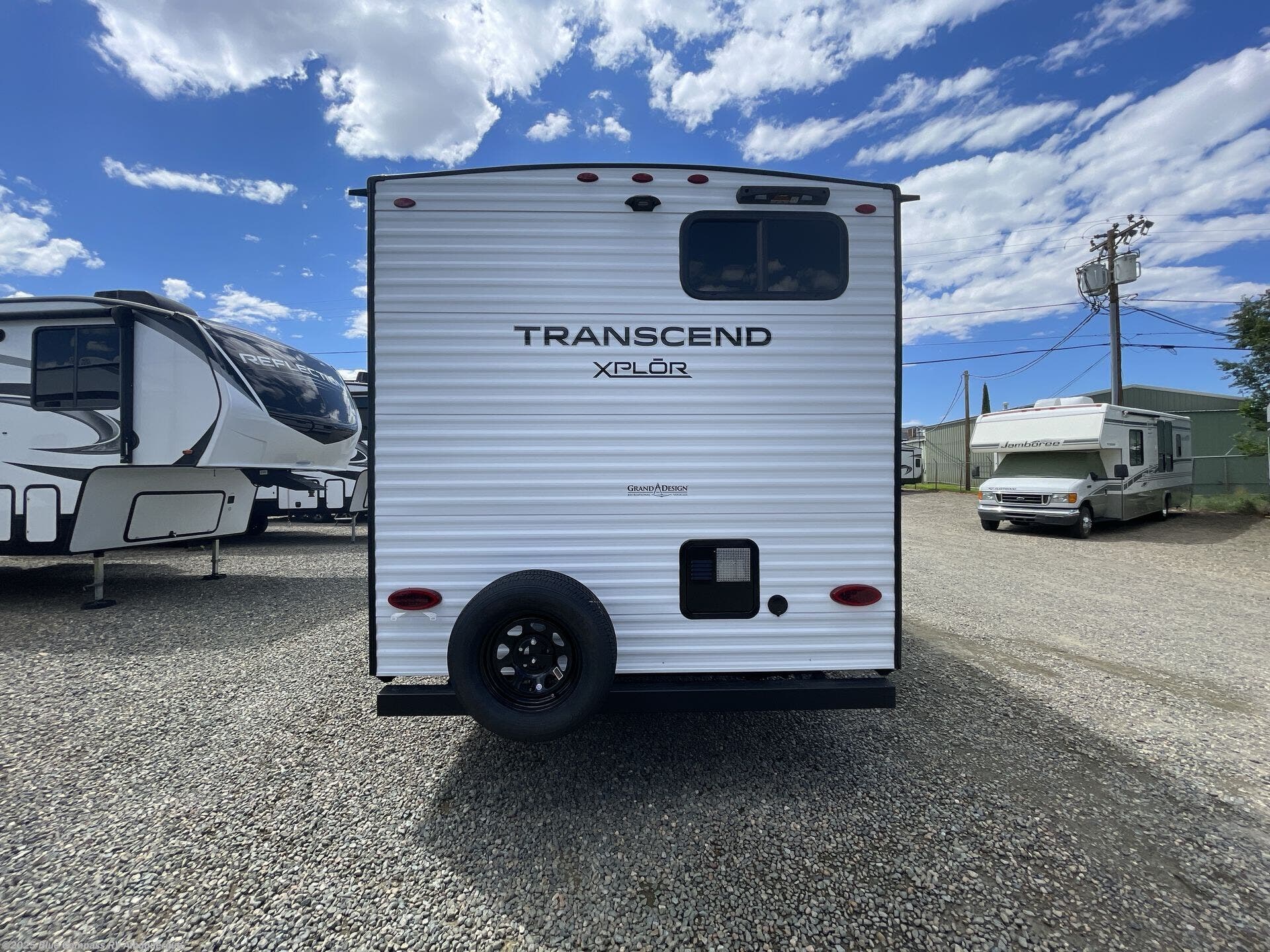 New 2025 Grand Design Transcend Xplor 26BHX available in Albuquerque, New Mexico