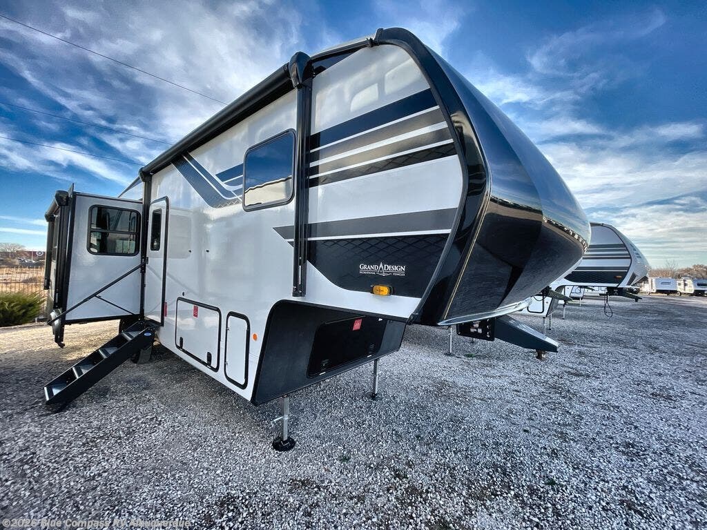 New 2026 Grand Design Reflection 303RLS available in Albuquerque, New Mexico