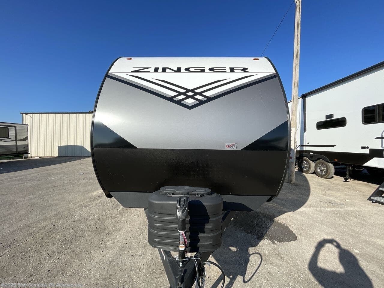 New 2026 CrossRoads Zinger ZR320FB available in Albuquerque, New Mexico