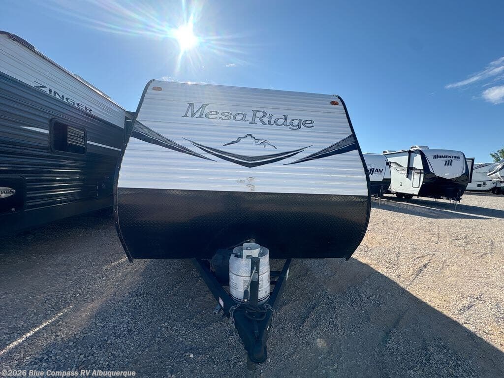 Used 2019 Highland Ridge Mesa Ridge Conventional MR171RD available in Albuquerque, New Mexico