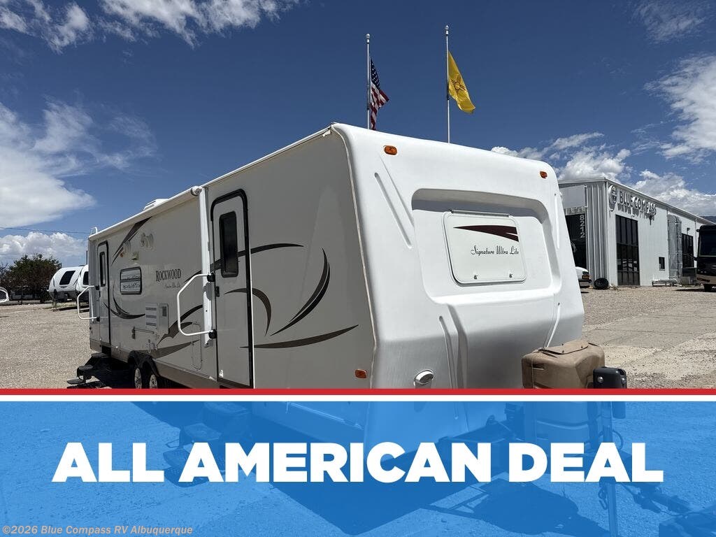 Used 2010 Forest River Rockwood Signature Ultra Lite 8314BSS available in Albuquerque, New Mexico