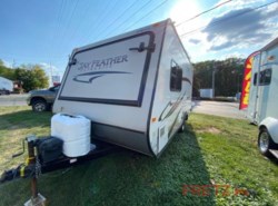 Used 2013 Jayco Jay Feather Ultra Lite X17Z available in Souderton, Pennsylvania