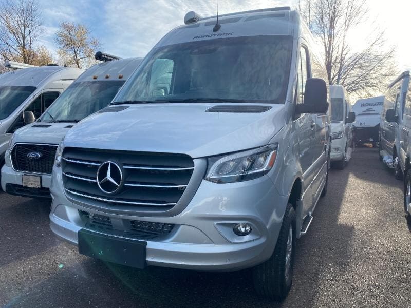 New 2025 Roadtrek Roadtrek SS Agile AWD available in Souderton, Pennsylvania