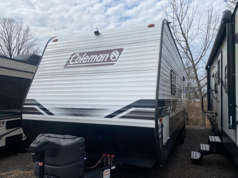Used 2022 Coleman  Lantern Series 251TQ available in Souderton, Pennsylvania