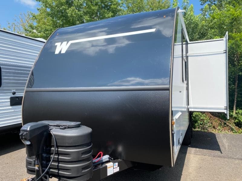 New 2026 Winnebago Micro Minnie 2108DS available in Souderton, Pennsylvania