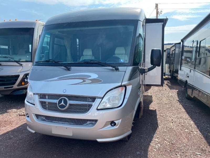 Used 2014 Winnebago Via 25Q available in Souderton, Pennsylvania