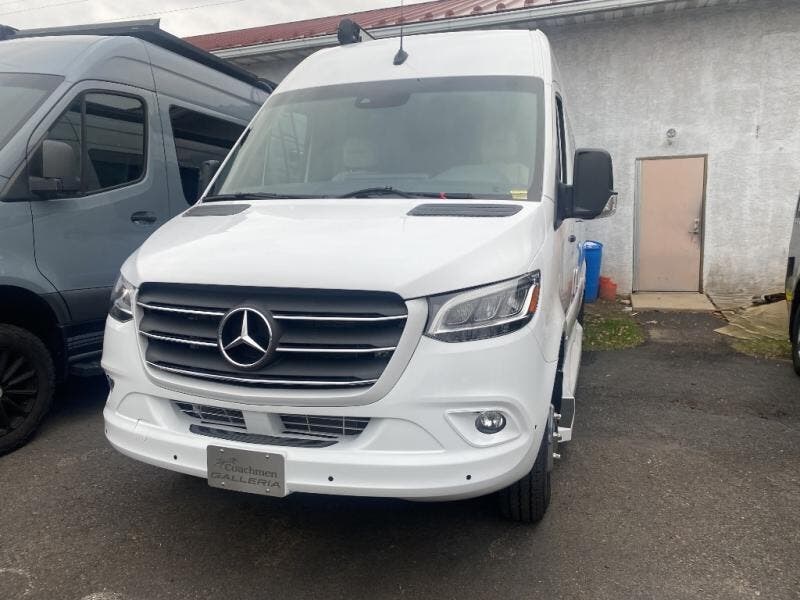 Used 2024 Coachmen Galleria 24FL available in Souderton, Pennsylvania