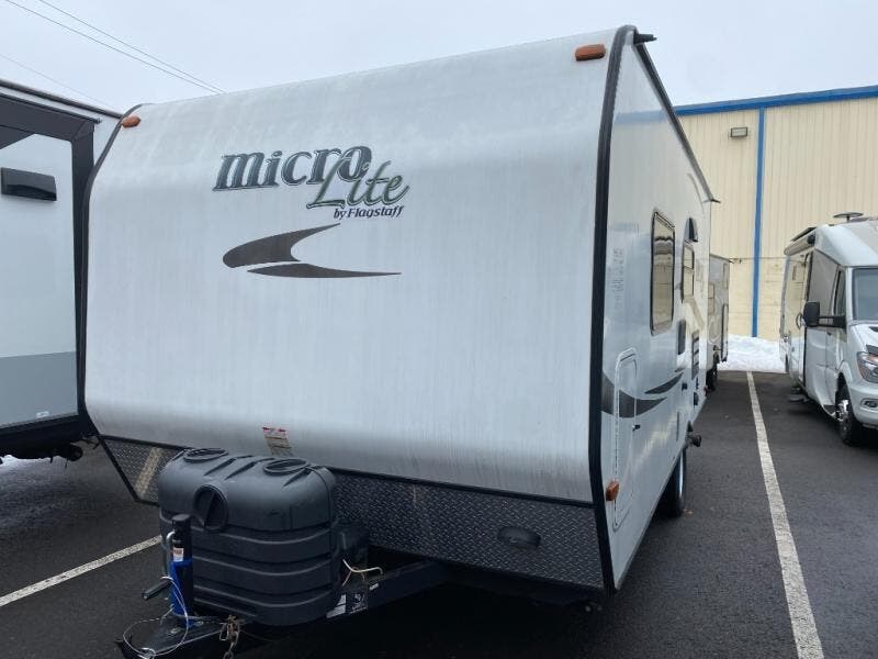 Used 2015 Forest River Flagstaff Micro Lite 19FD available in Souderton, Pennsylvania